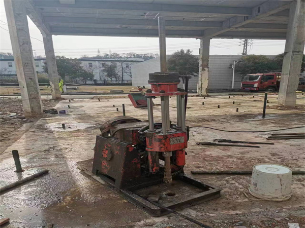 吉木萨尔袖阀管小导管注浆加固施工工艺